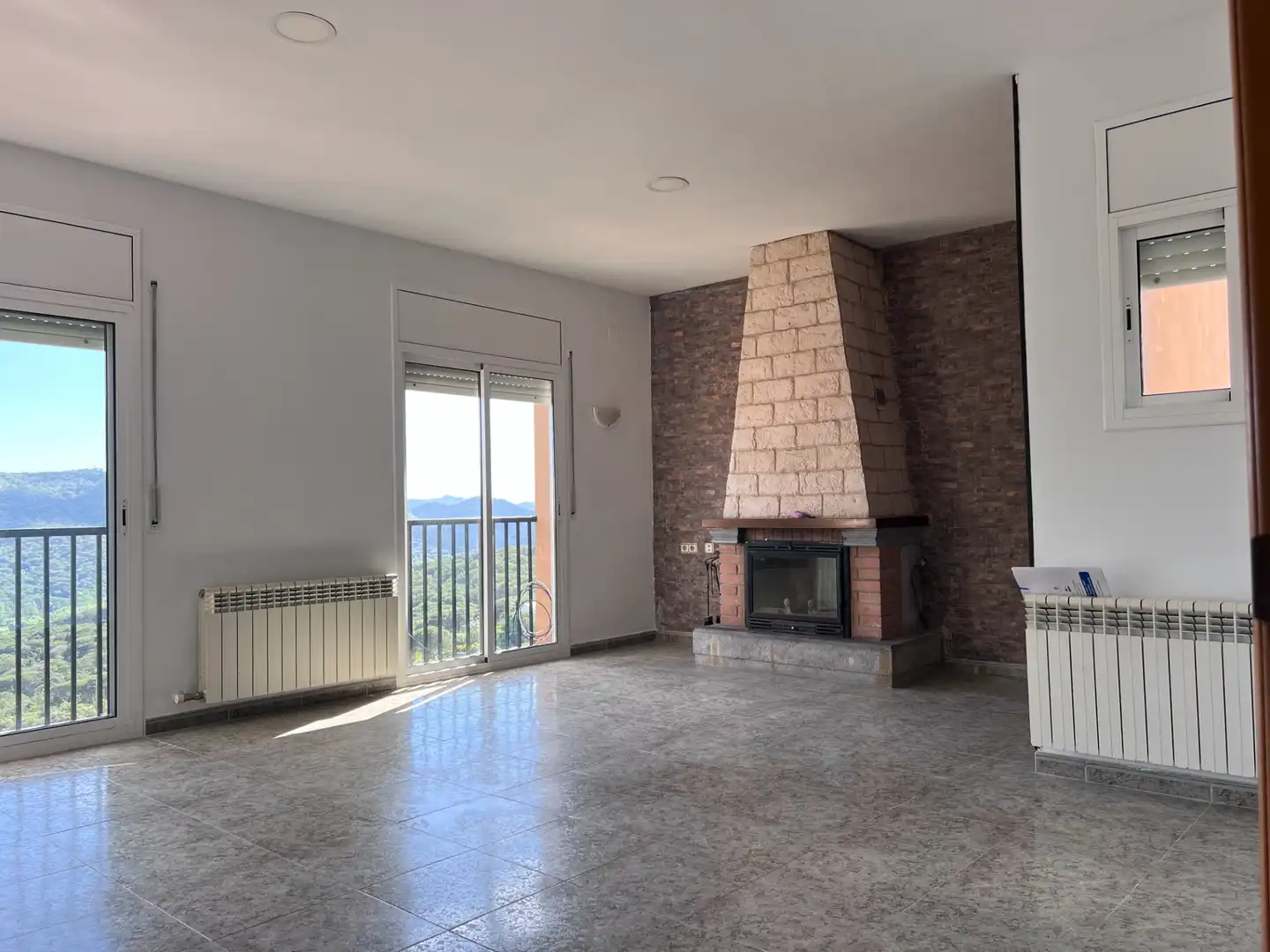 Sala de estar de Casa o chalet en venta en Dosrius con Aire acondicionado, Calefacción y Jardín privado