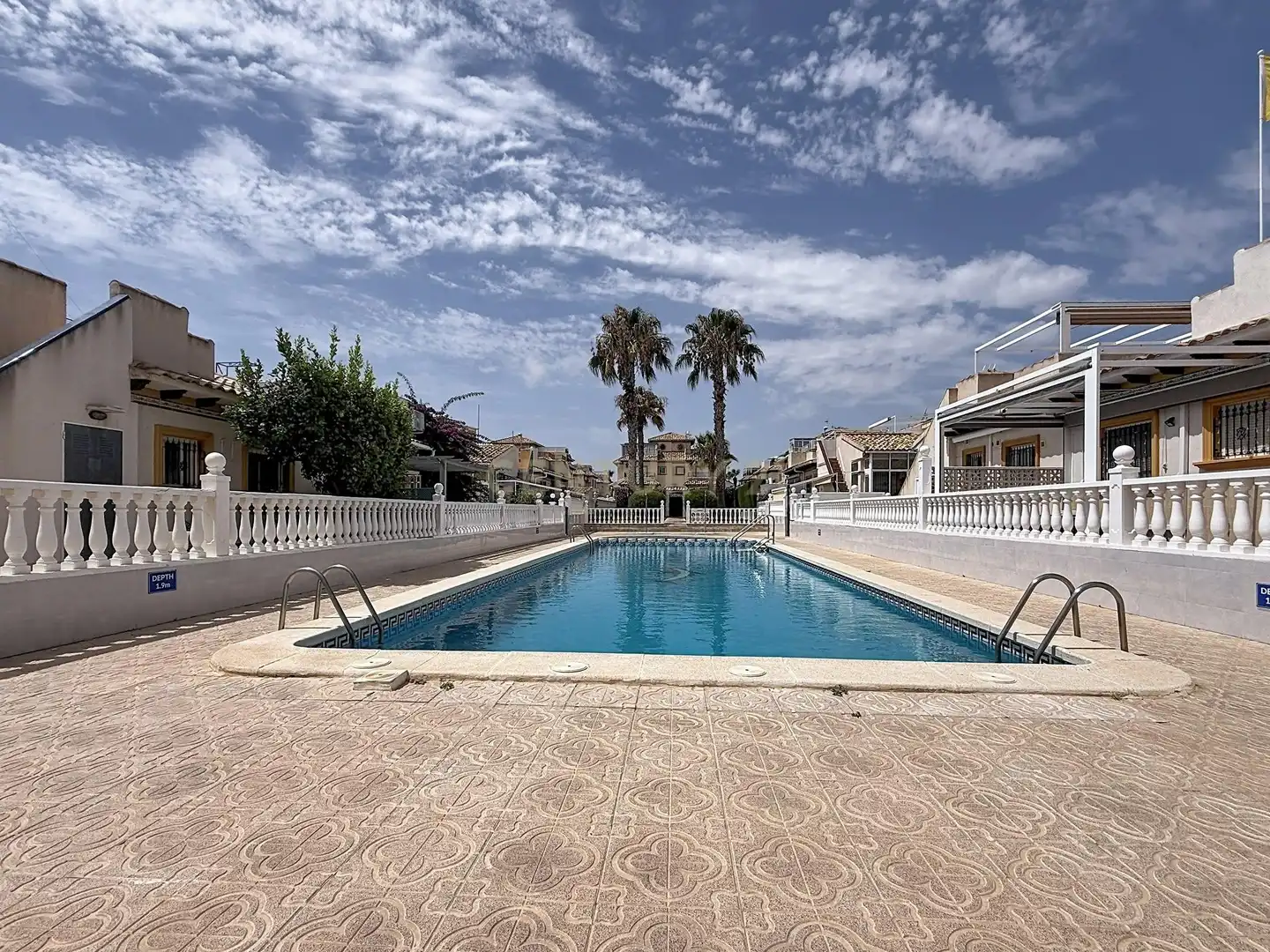 Piscina de Apartament en venda en Orihuela amb Aire condicionat, Traster i Forn