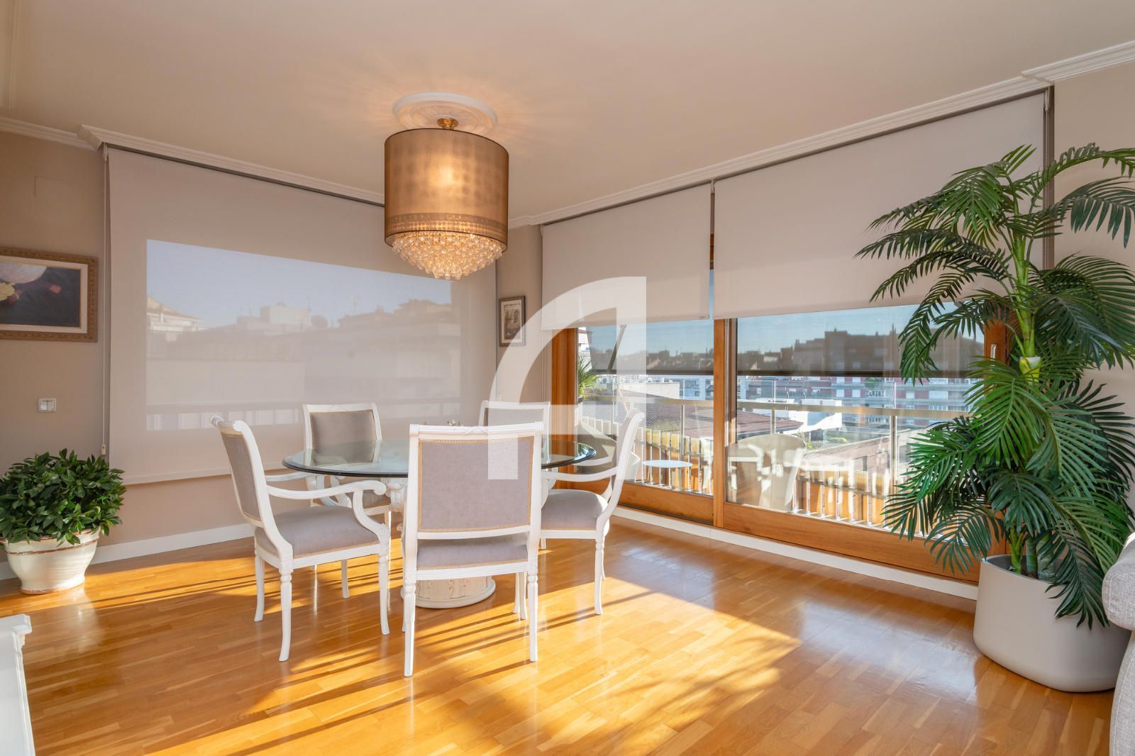 Comedor de Dúplex en venta en Girona Capital con Aire acondicionado