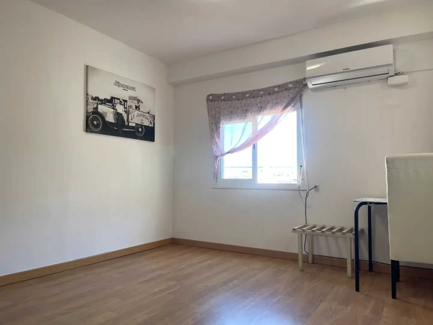 Schlafzimmer von Wohnungen zum Verkauf in Salou mit Klimaanlage, Heizung und Parkett