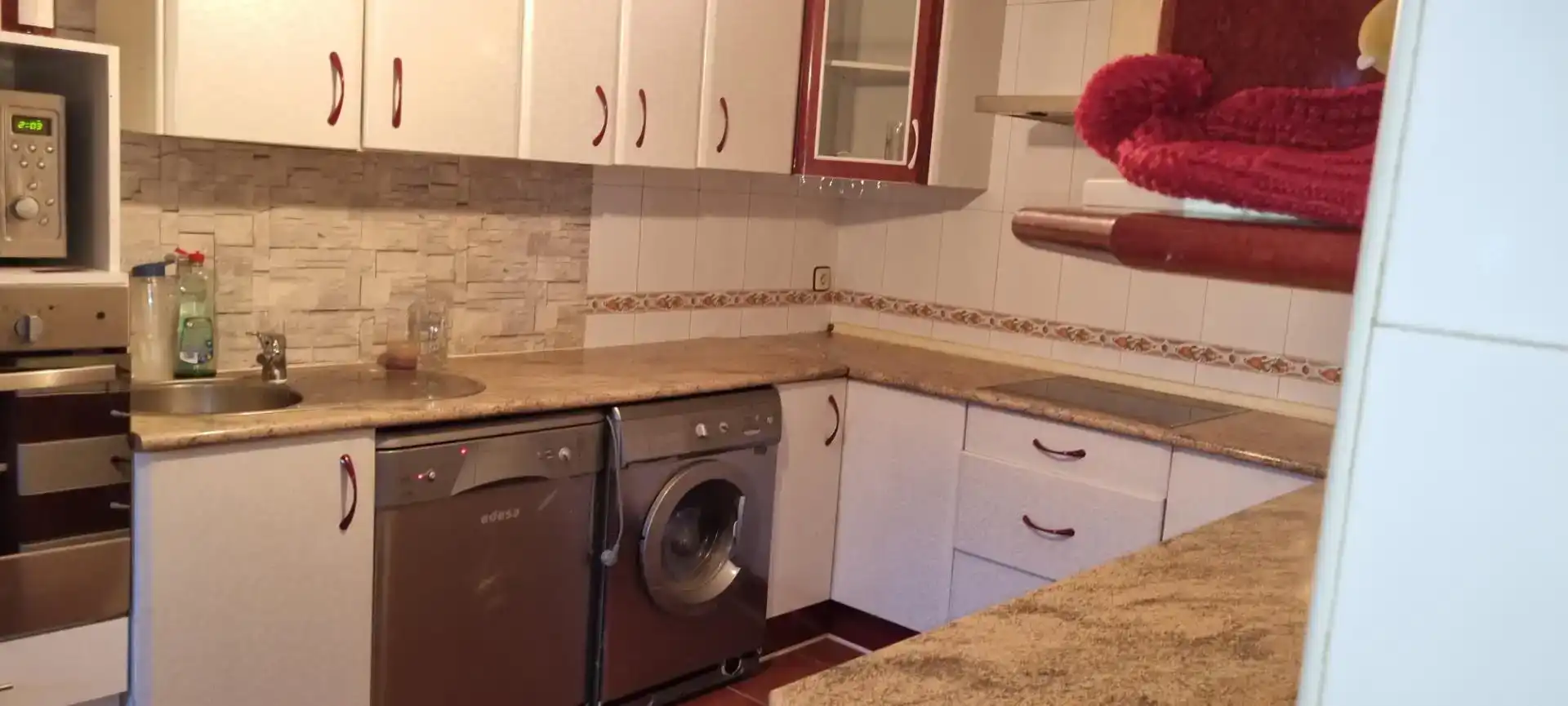 Cocina de Casa o chalet para compartir en Nambroca con Parquet, Trastero y Amueblado