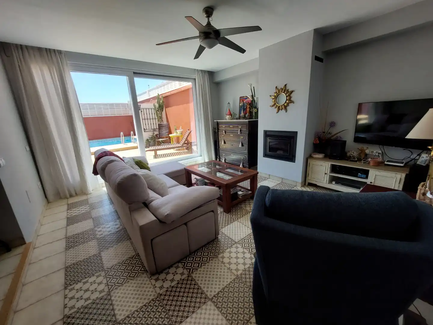 Houses for sale in Aguadulce Sur