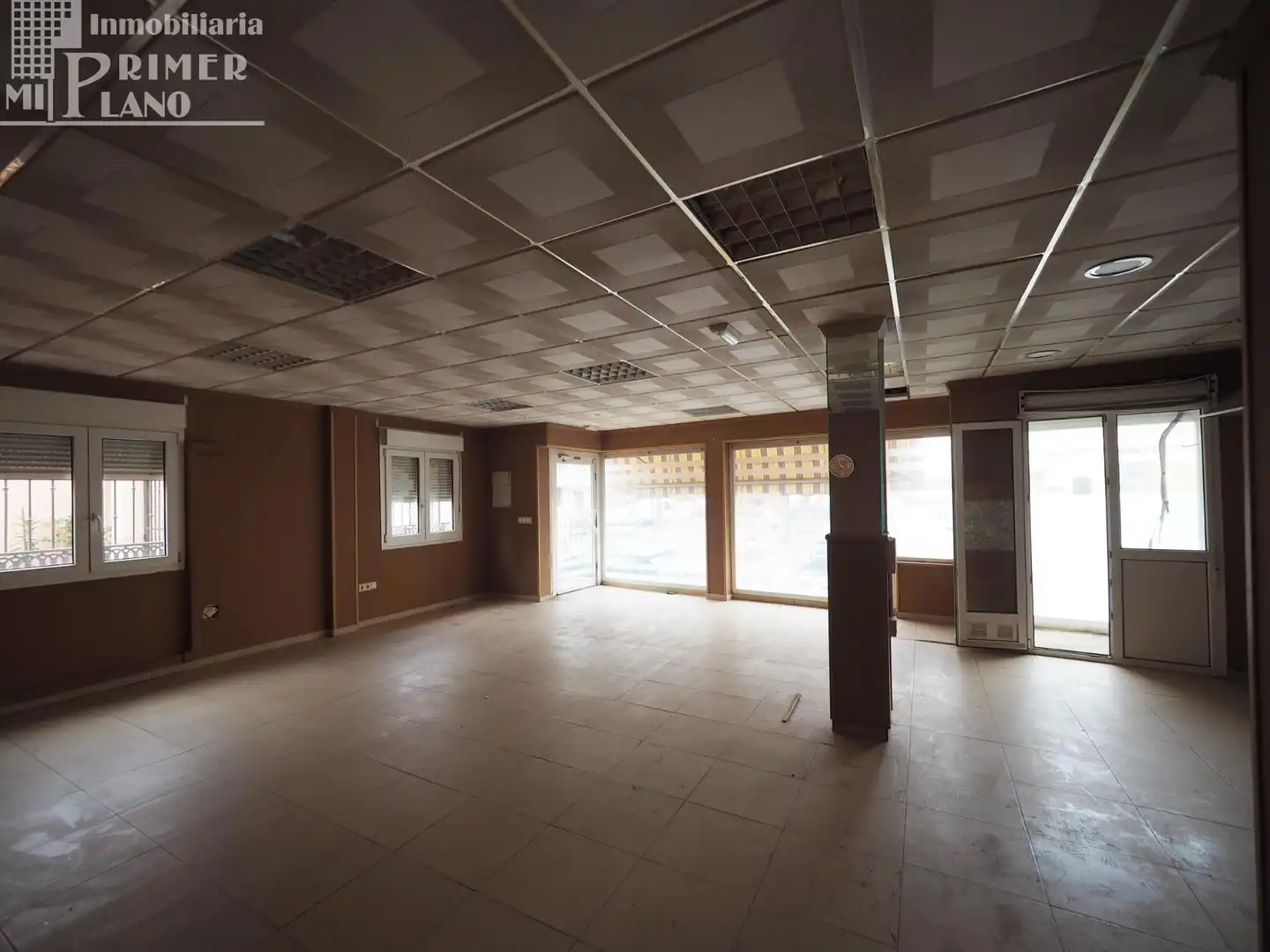 Local comercial en venta en Tomelloso, imagen 2