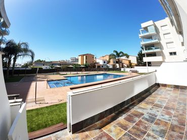 Appartement compact avec piscine à vendre à Santa Margarita