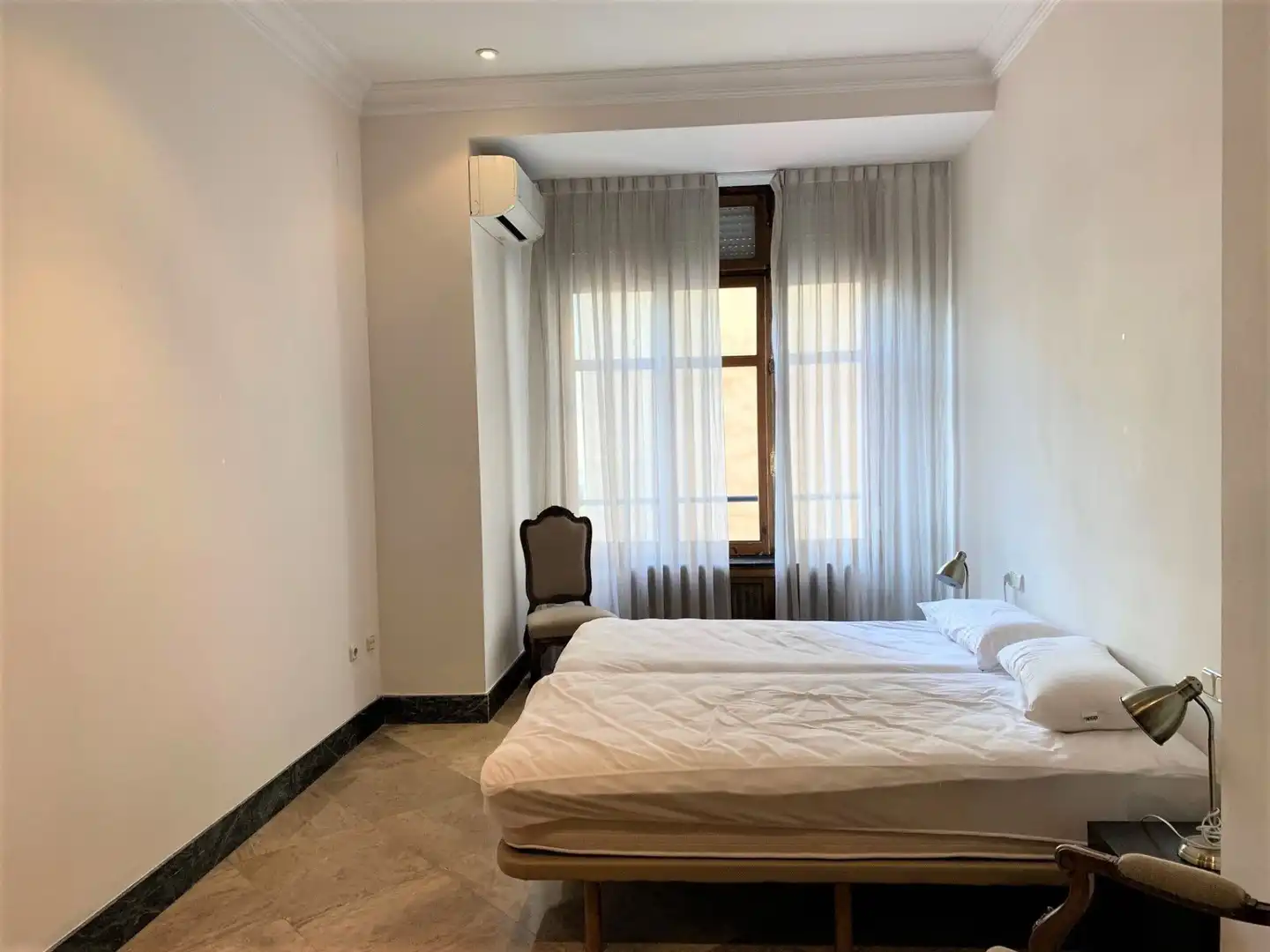 Habitación de Piso de alquiler en Valencia con Aire acondicionado y Calefacción