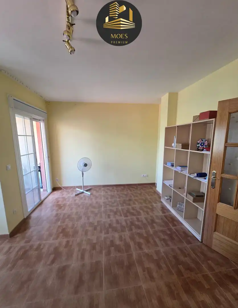 Living room of Flat for sale in Mengíbar  with Air Conditioner, Terrace and Storage room