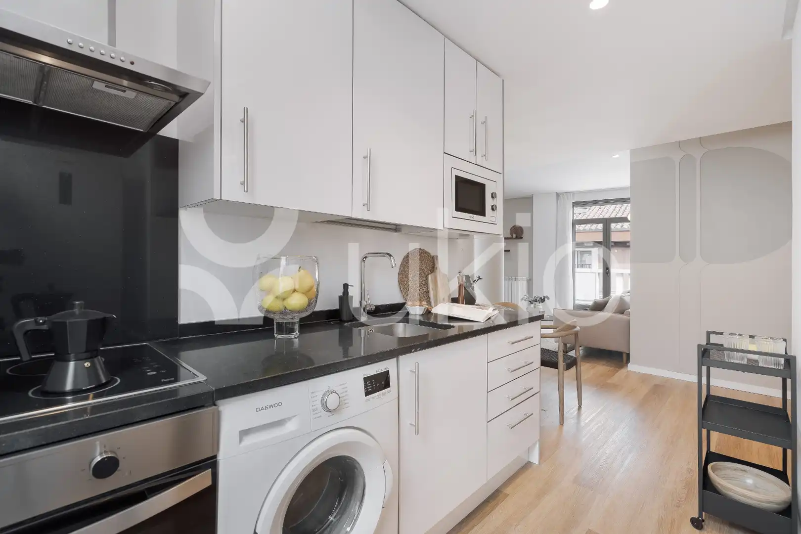 Cuina de Apartament de lloguer en Madrid amb Aire condicionat, Calefacció i Terrassa