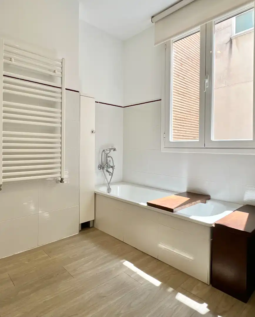 Bany de Pis en venda en Vitoria - Gasteiz amb Calefacció, Parquet i Traster