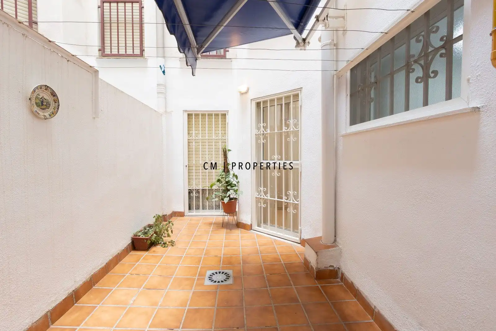 Vista exterior de Piso de alquiler en Valencia con Aire acondicionado, Calefacción y Terraza