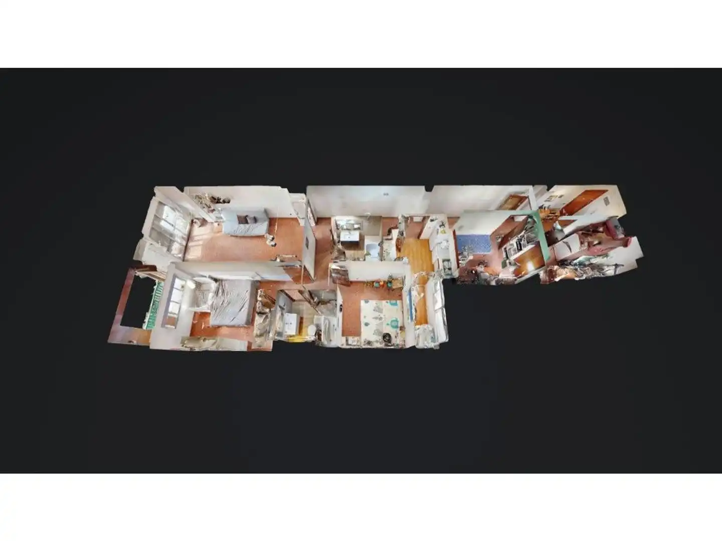Flat for sale in Valencia  with Air Conditioner