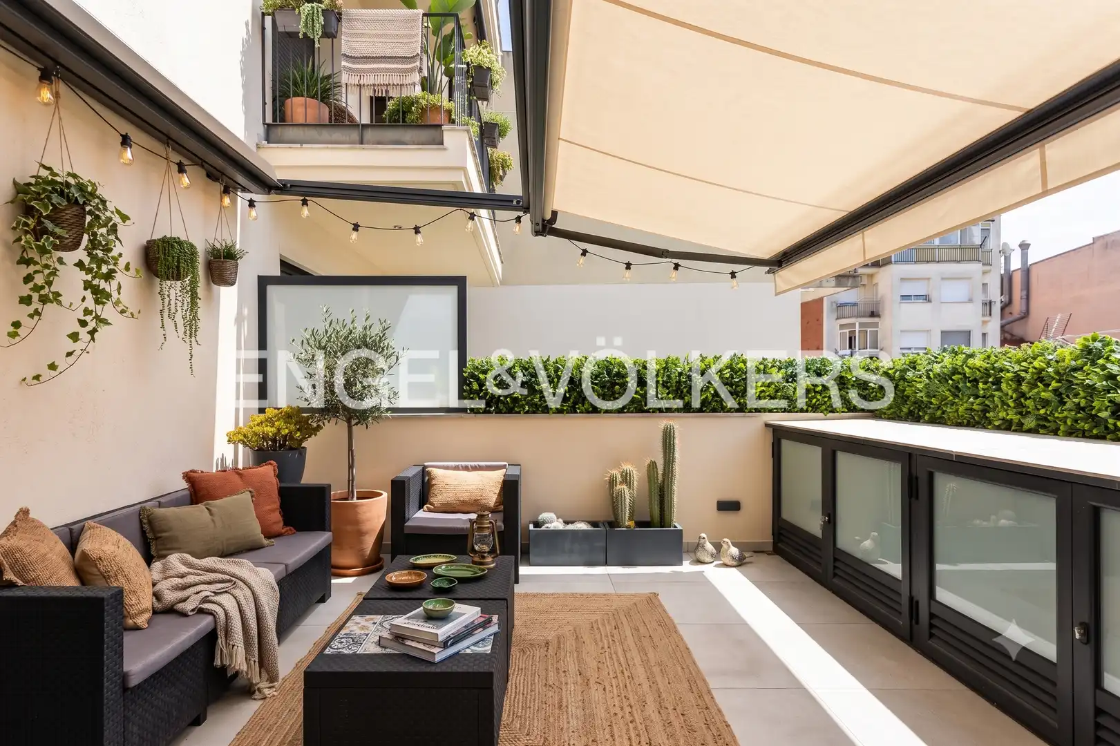 Terraza de Piso en venta en Sant Cugat del Vallès con Aire acondicionado, Calefacción y Jardín privado
