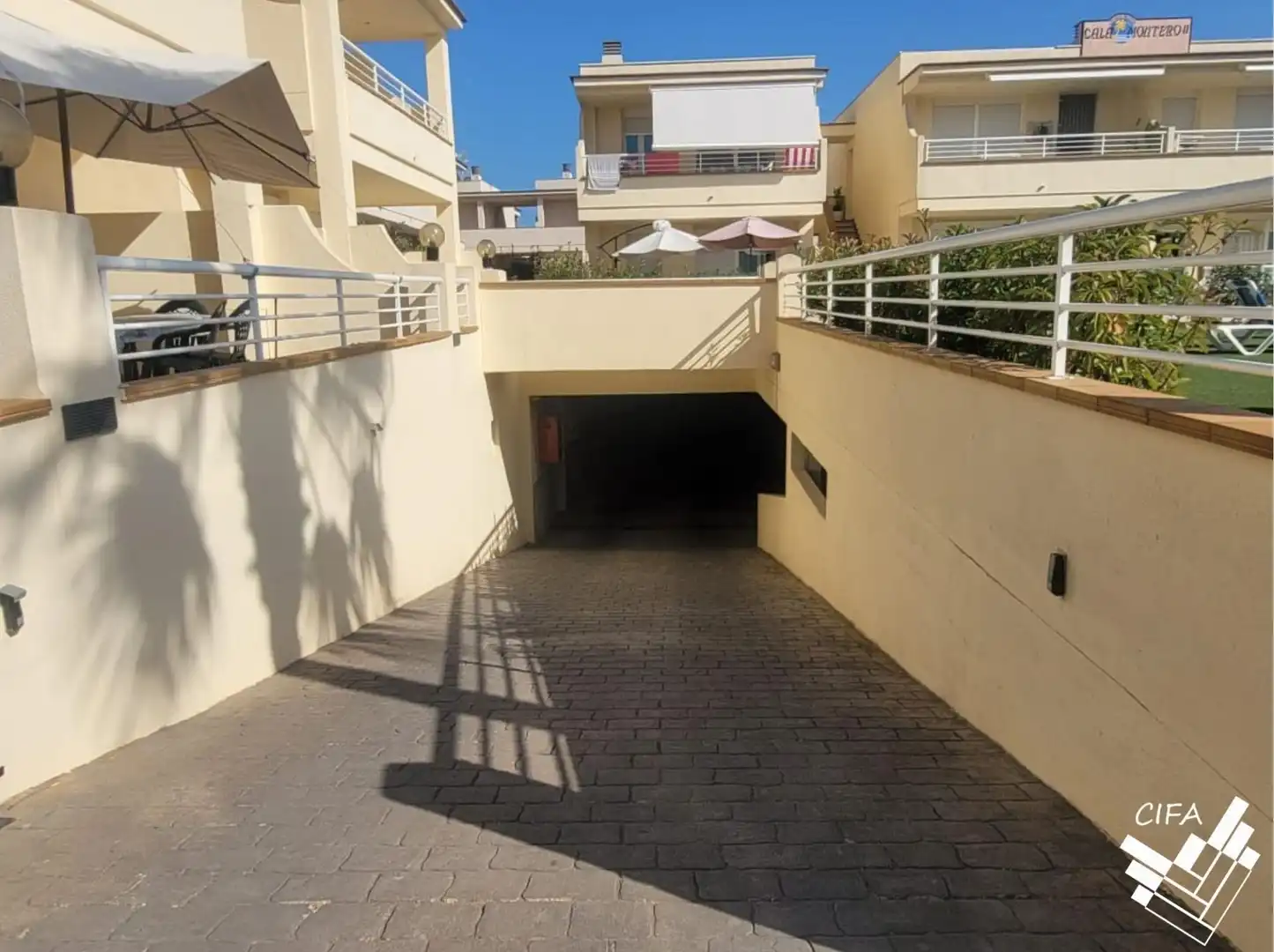 Individuel à vendre à Avenida de Francisco José Balada, imagen 3