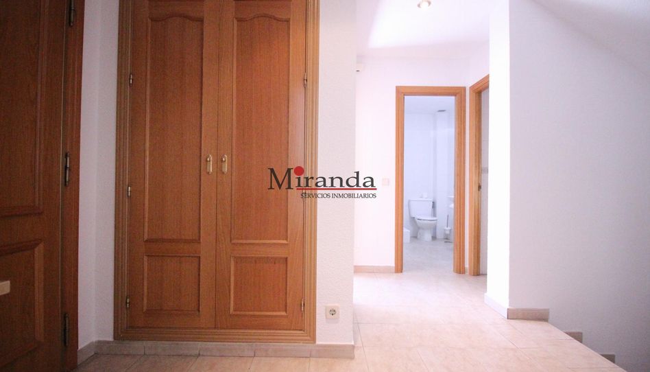 Casa o chalet de alquiler en Centro - Imagen 4