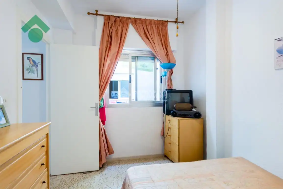 Bedroom of Flat for sale in Almuñécar  with Air Conditioner