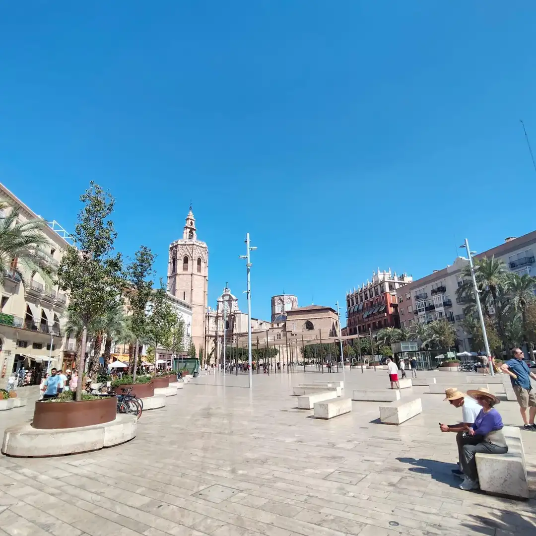 Vista exterior de Piso en venta en Ciutat Vella 