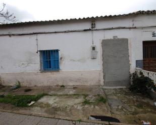 Vista exterior de Casa o xalet en venda en Mérida