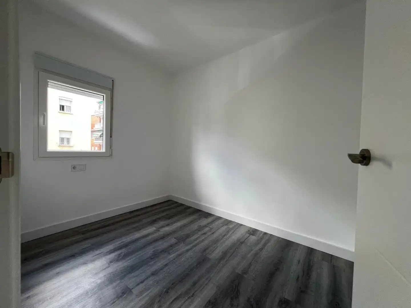 Bedroom of Flat for sale in Madrid