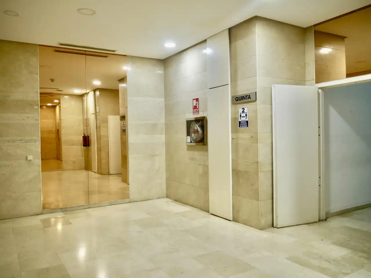 Oficina en venta en Concejal Francisco Ballesteros, La Calzada - La Florida