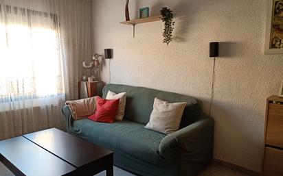 Living room of Flat for sale in Mollet del Vallès  with Heating, Storage room and Oven