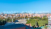 Vista exterior de Àtic en venda en  Barcelona Capital amb Aire condicionat, Calefacció i Moblat