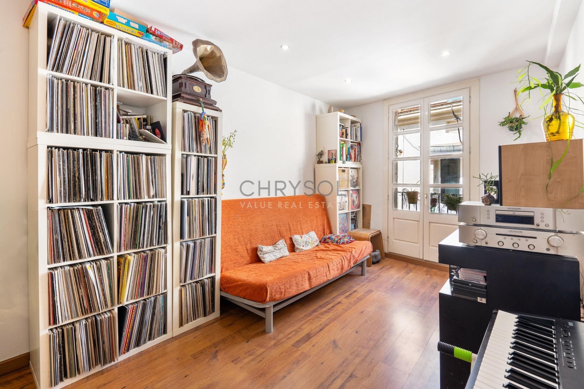 Living room of Flat for sale in  Barcelona Capital  with Parquet flooring and Terrace