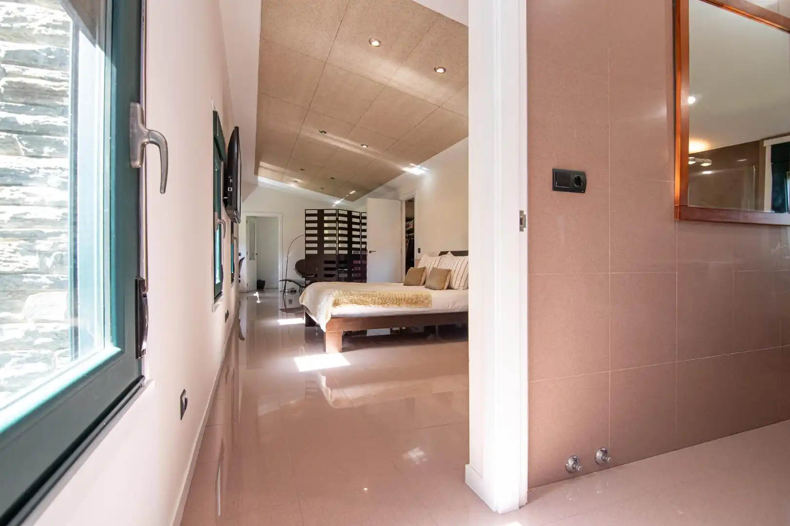 Habitación de Casa o chalet en venta en Bergondo con Calefacción, Jardín privado y Trastero