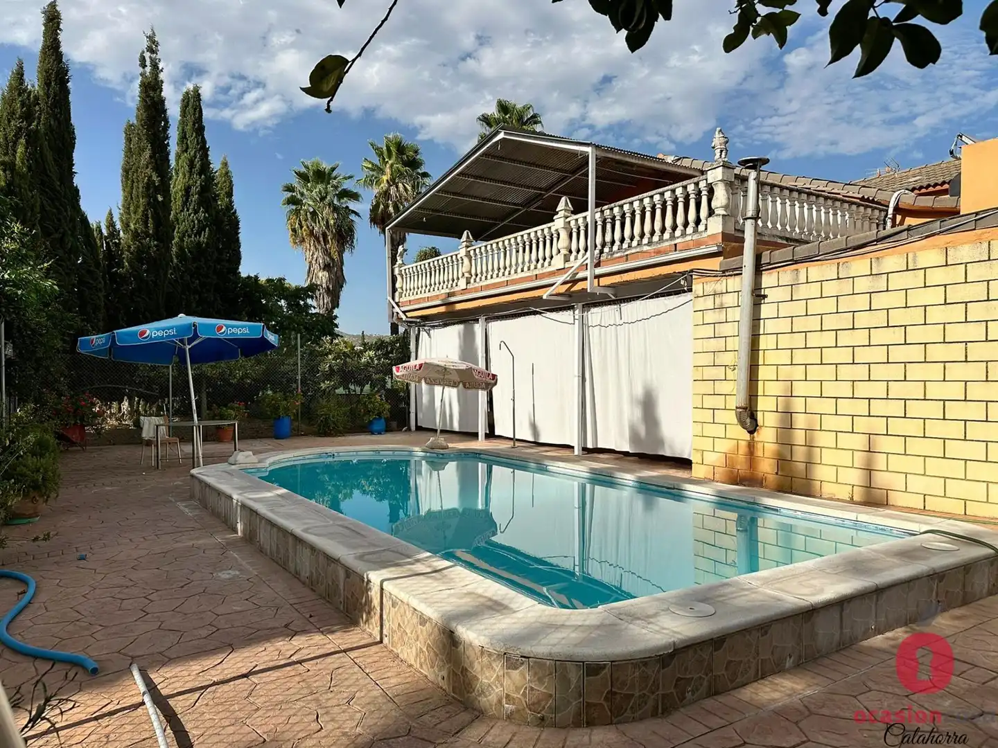 Piscina de Finca rústica en venda en Córdoba amb Jardí privat, Terrassa i Traster