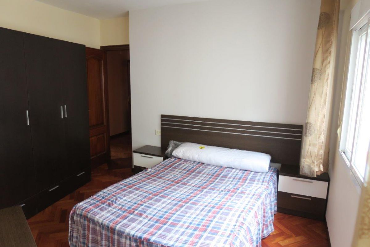 Bedroom of Flat to rent in A Coruña Capital   with Parquet flooring and Furnished