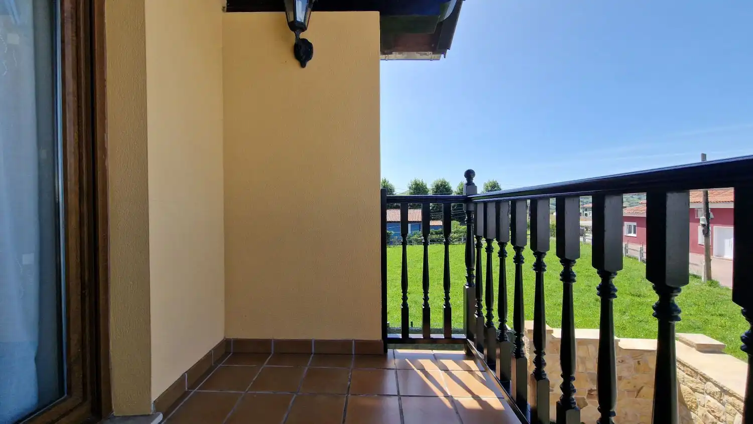 Balcony of Houses for sale in Polanco  with Heating, Terrace and Storage room