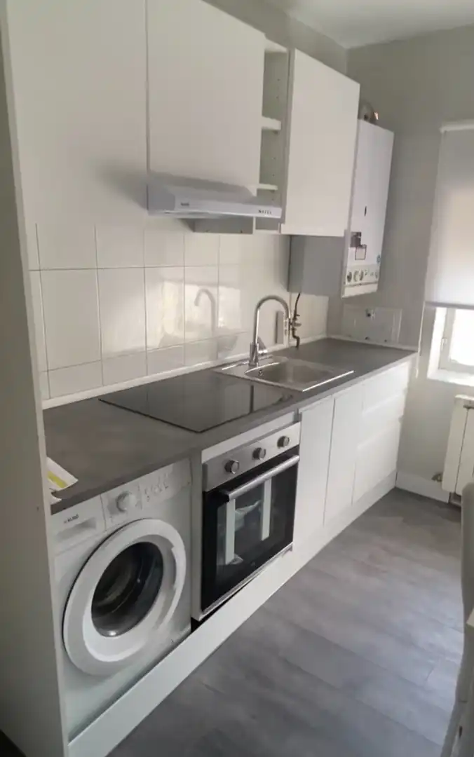 Kitchen of Flat for rent in Salamanca  with Heating, Parquet flooring and Furnished