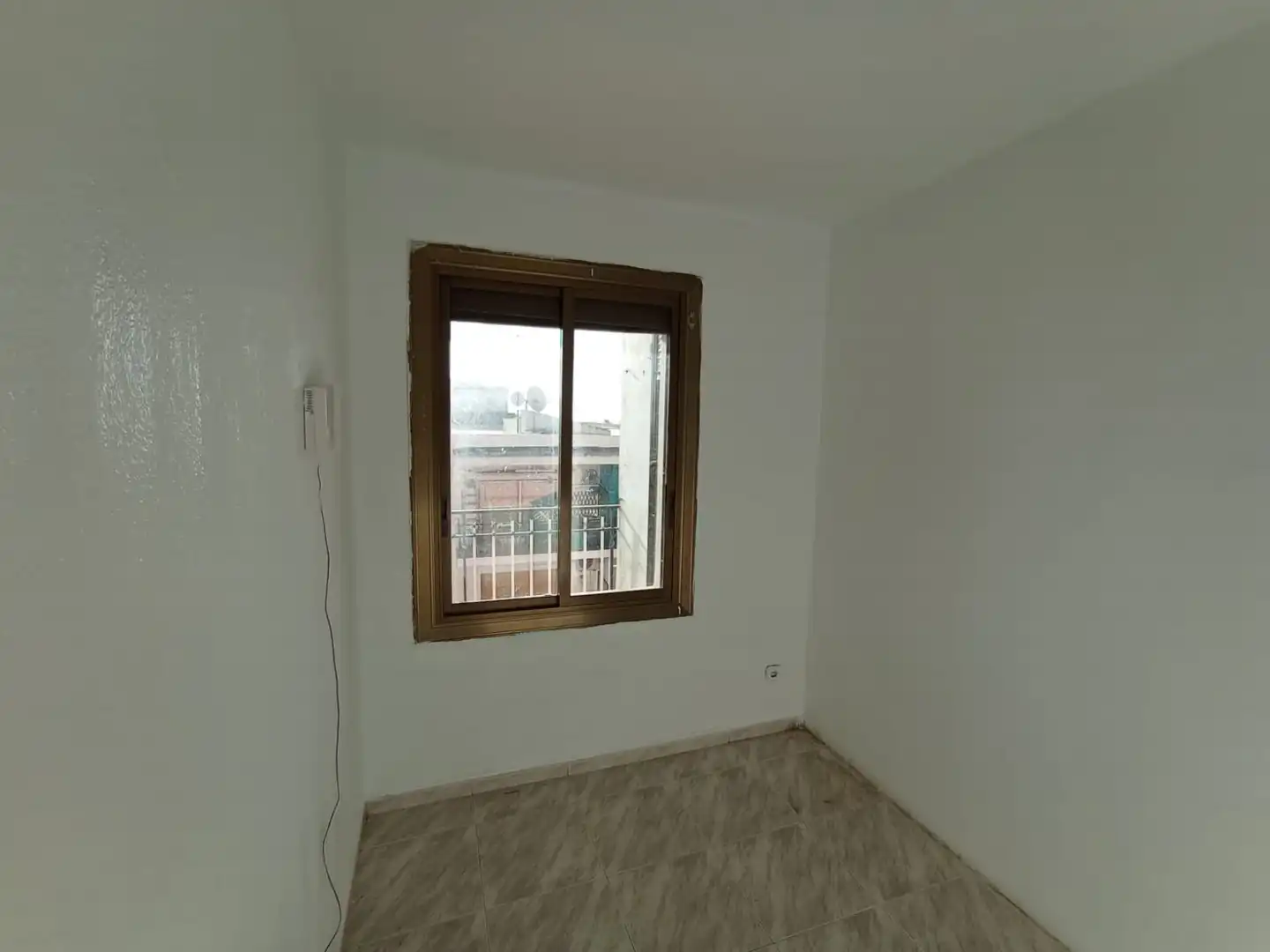 Piso en venta en C/ Nuria, Zona Alta