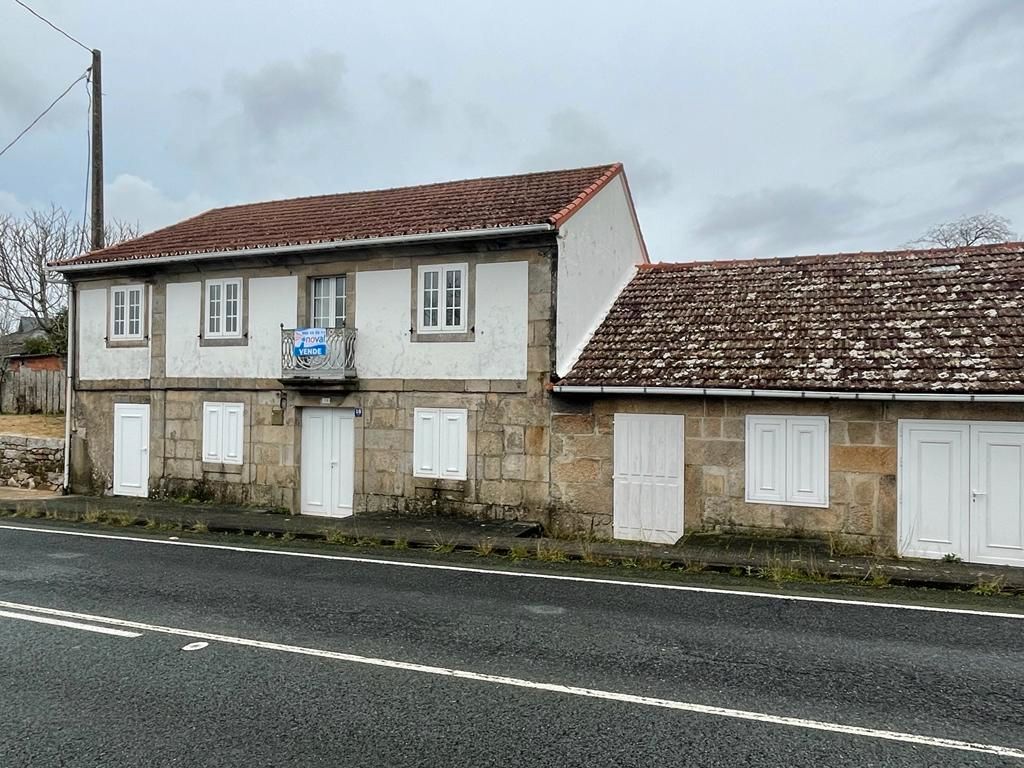 Exterior view of Country house for sale in Portas