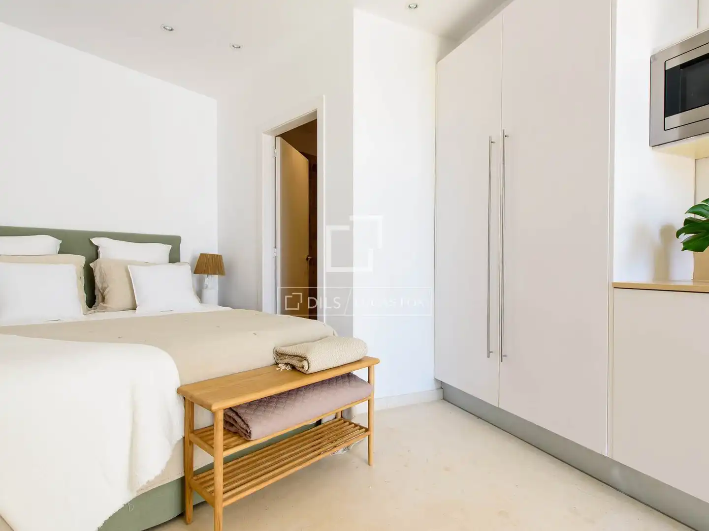 Bedroom of Houses for sale in Santa Eulària des Riu  with Air Conditioner and Swimming Pool