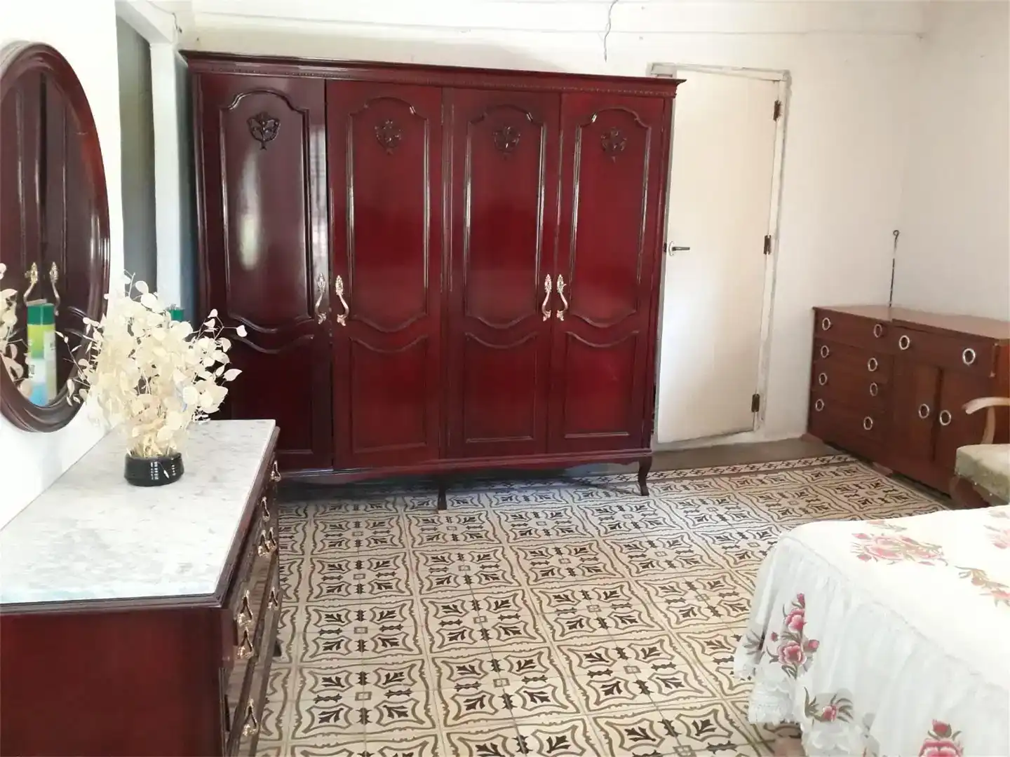 Dormitori de Casa adosada en venda en Albalate de las Nogueras, Cuenca