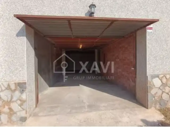 Aparcament de Casa o xalet en venda en Mediona amb Jardí privat, Moblat i Forn