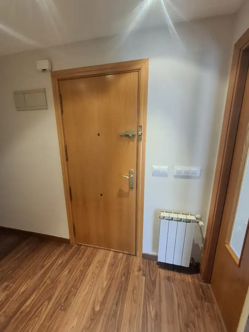 Piso de alquiler en Carrer de les Sureres, La Llum