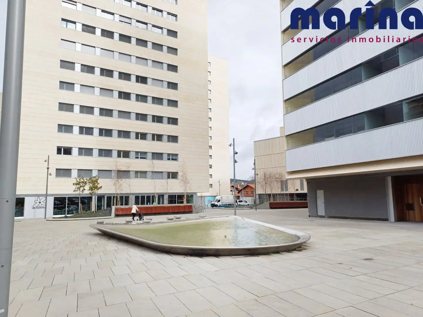 Local comercial de lloguer a Calle de Aralar 6, imagen 2