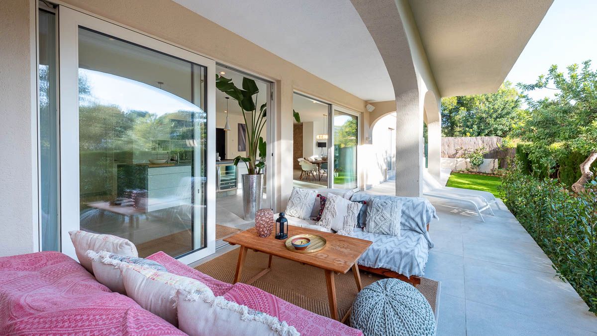 Planta baja for sale in Portals Nous