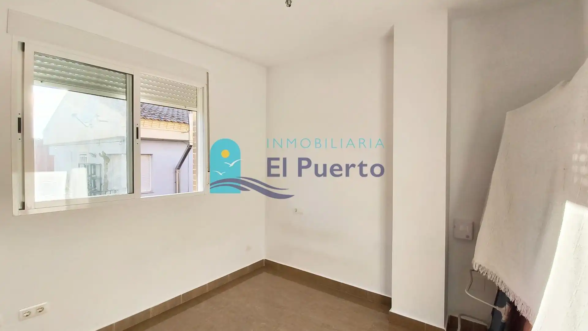 Vista exterior de Ático en venta en Mazarrón con Terraza y Alarma