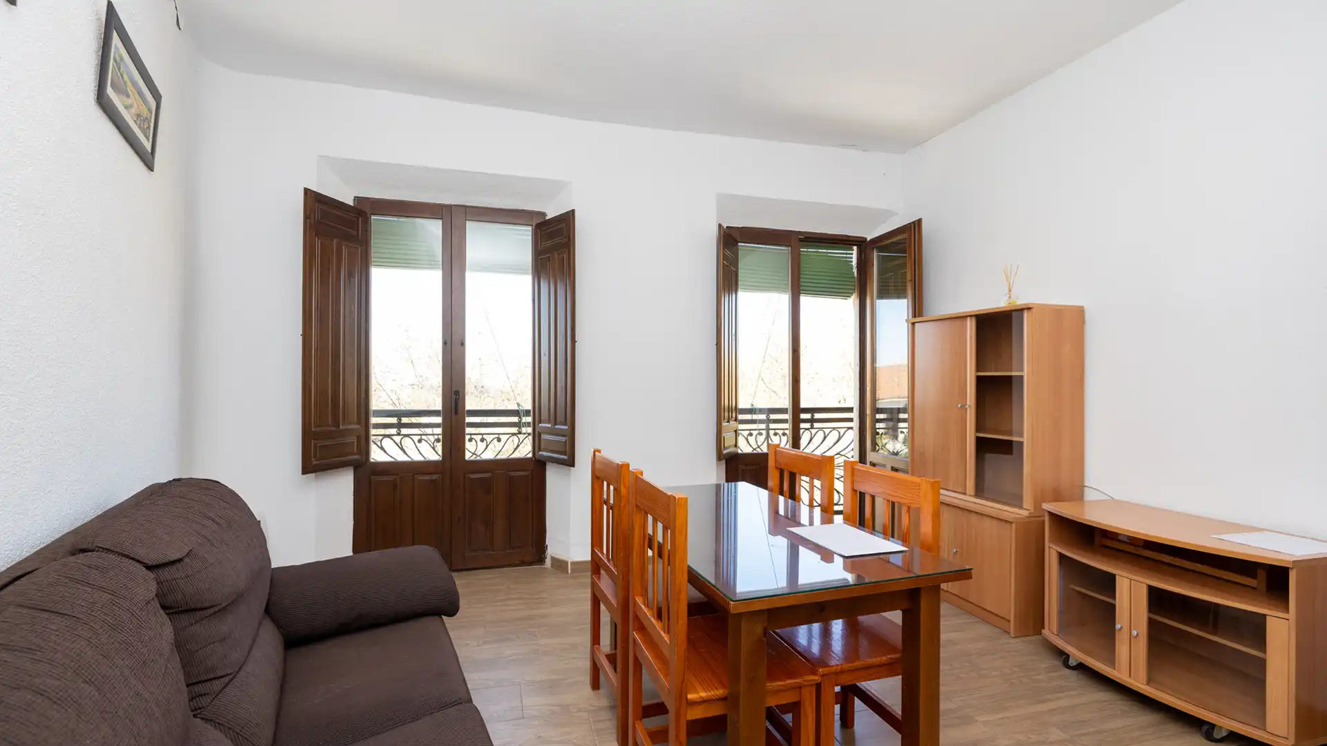 Living room of Flat for sale in  Granada Capital
