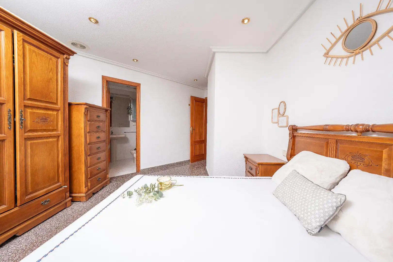 Habitación de Piso en venta en Elche / Elx con Aire acondicionado, Terraza y Balcón