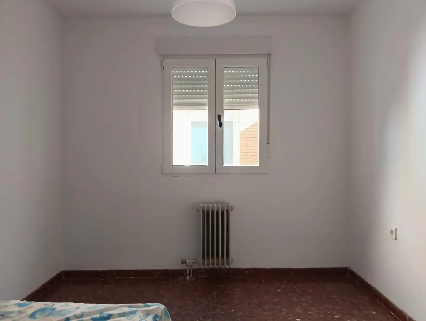 Habitación de Piso de alquiler en Maracena con Calefacción, Terraza y Trastero