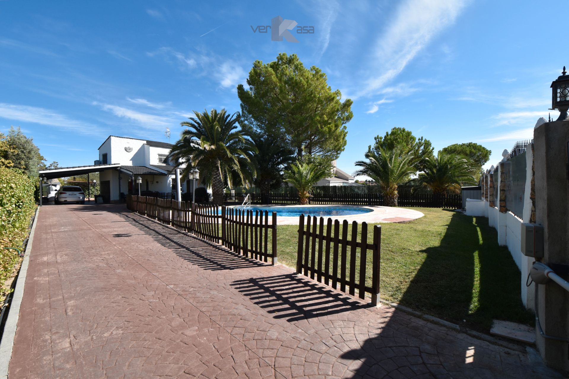 Swimming pool of House or chalet for sale in Colmenar de Oreja  with Air Conditioner, Heating and Private garden