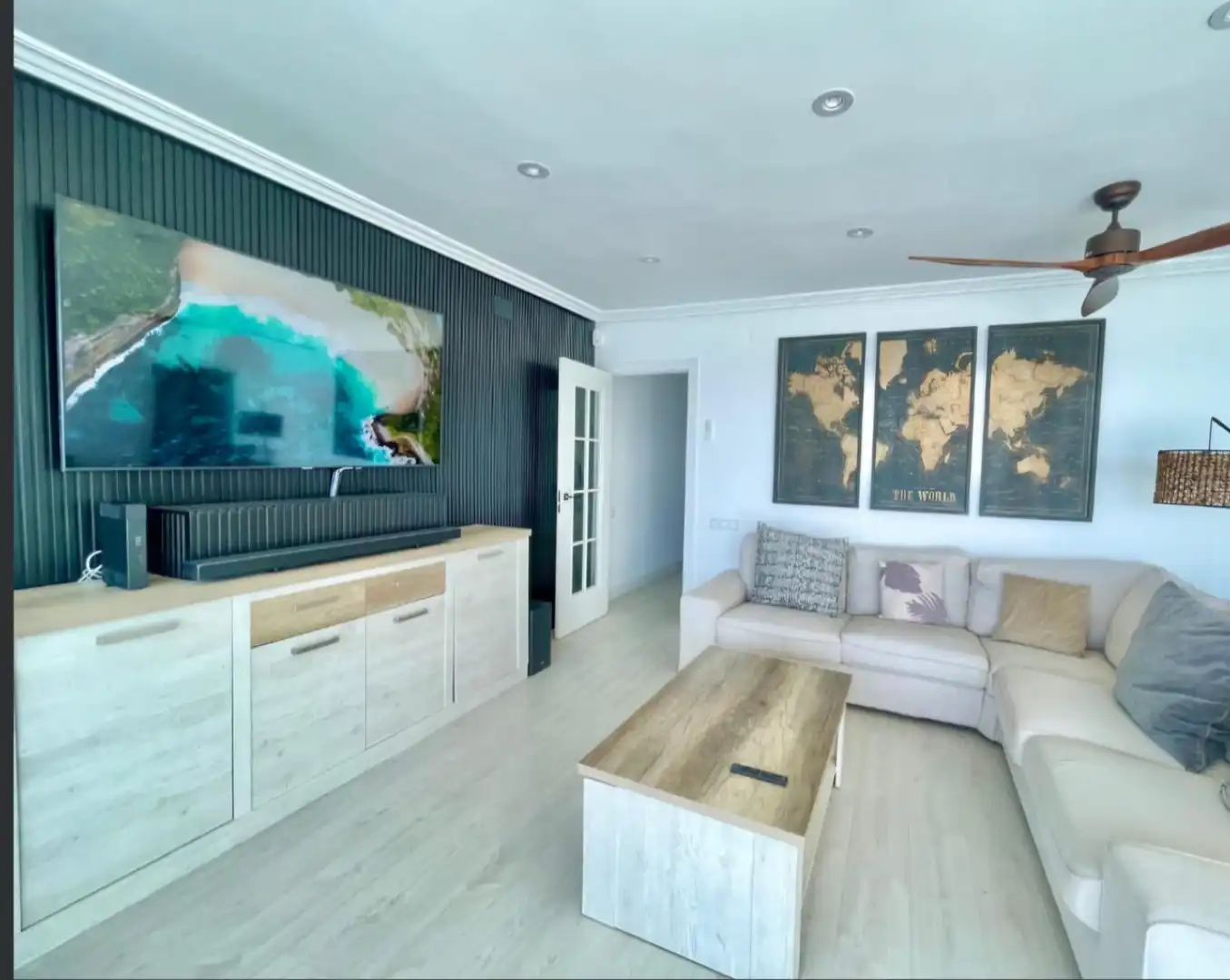 Sala de estar de Ático en venta en Madrid con Aire acondicionado, Terraza y Amueblado
