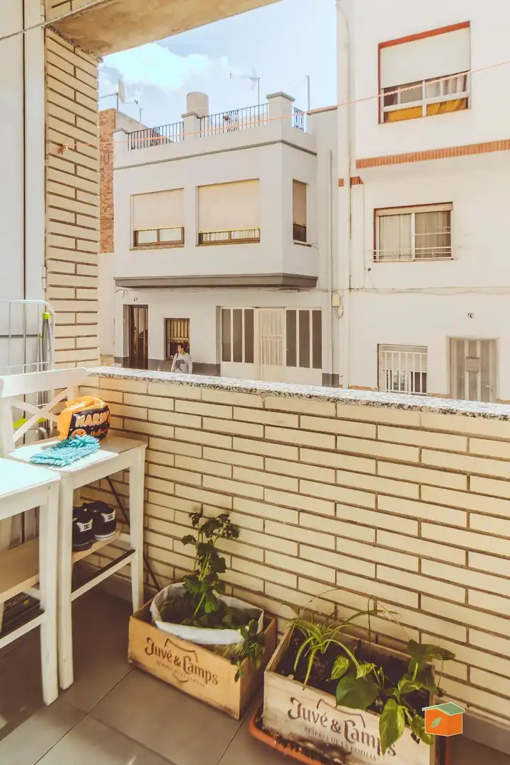 Terrasse von Erdgeschoss zum Verkauf in La Ràpita mit Klimaanlage, Abstellraum und Möbliert