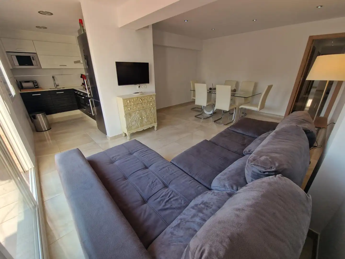 Wohnzimmer von Dachboden zum Verkauf in Águilas mit Klimaanlage und Möbliert