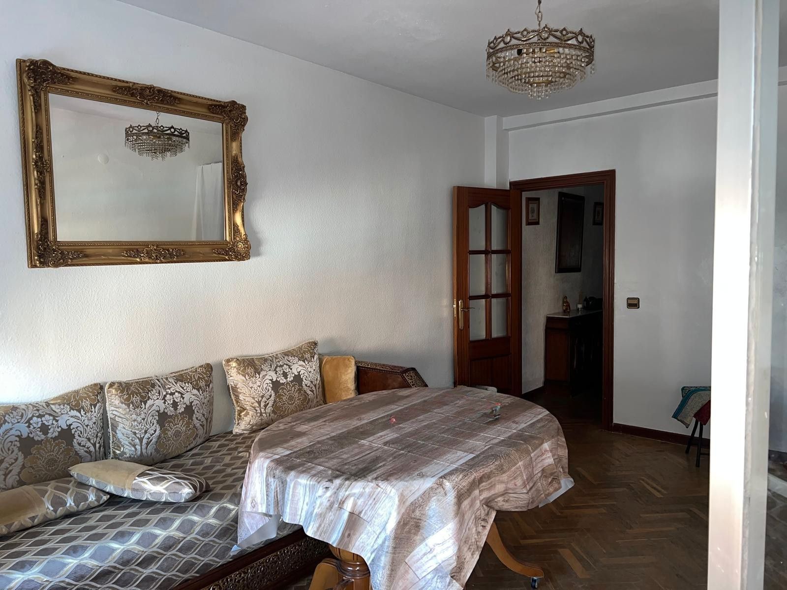 Bedroom of Flat for sale in Parla  with Heating, Parquet flooring and Terrace