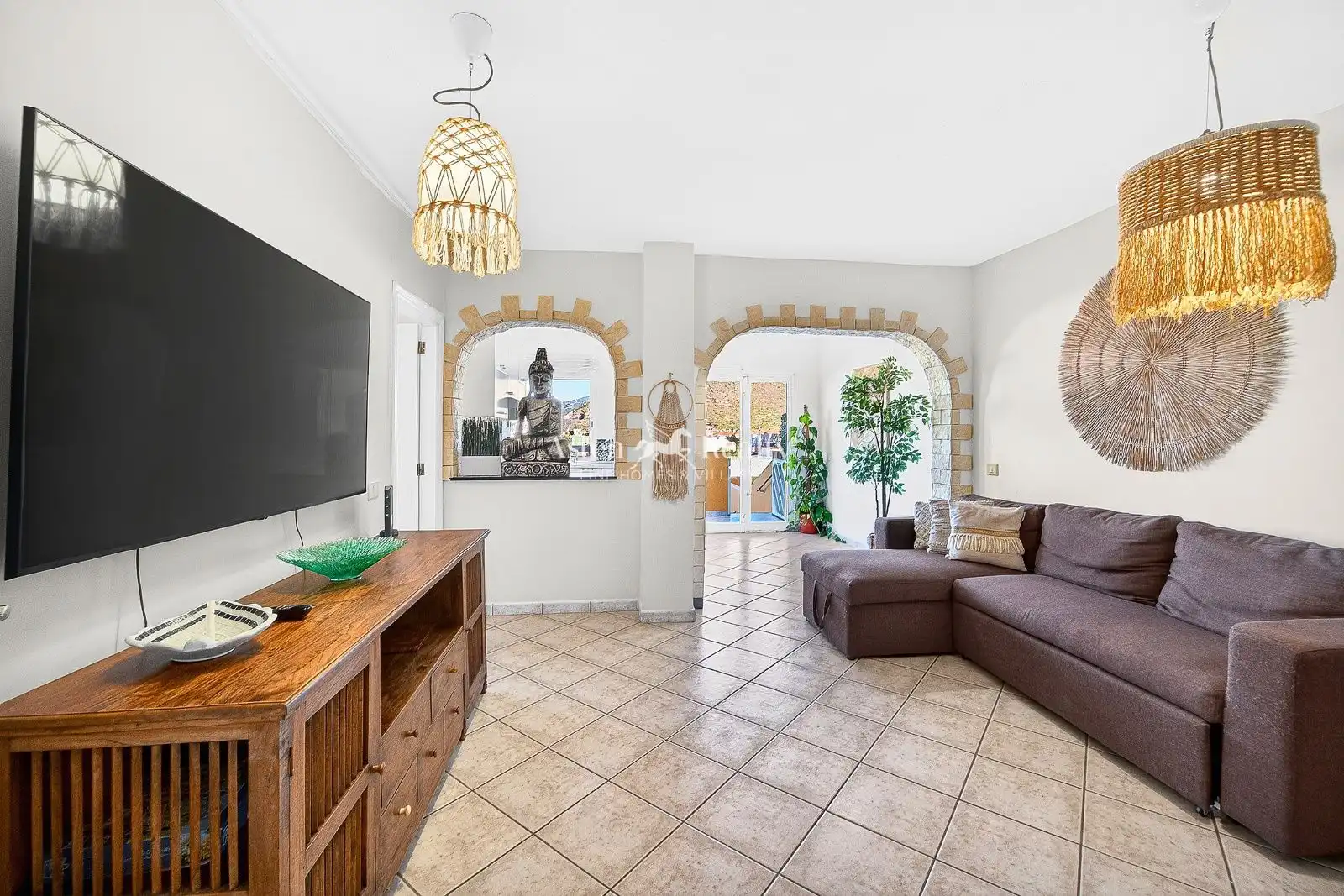 Sala de estar de Apartamento en venta en Adeje con Terraza, Piscina y Amueblado