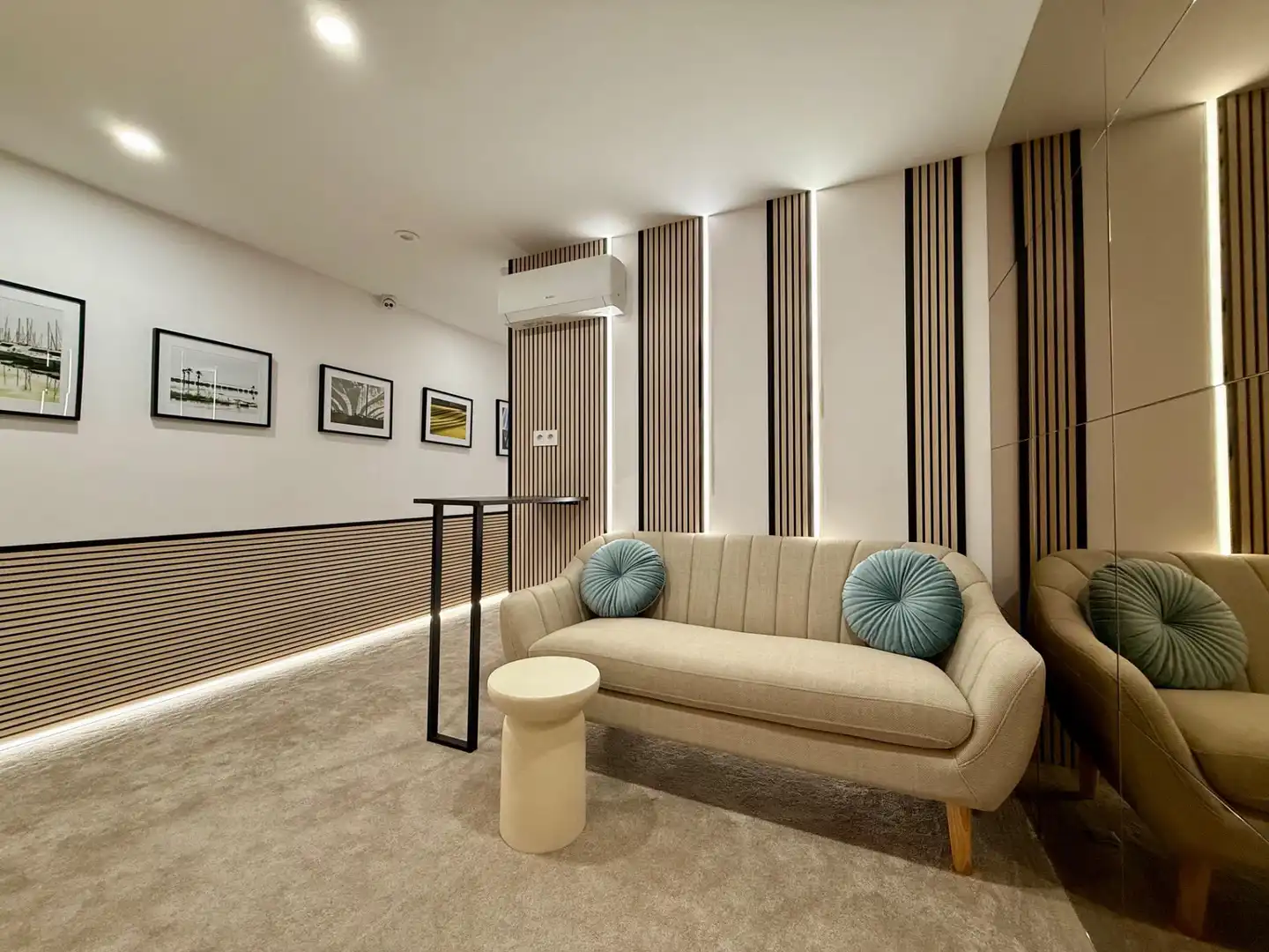 Sala d'estar de Edifici en venda en Alicante / Alacant