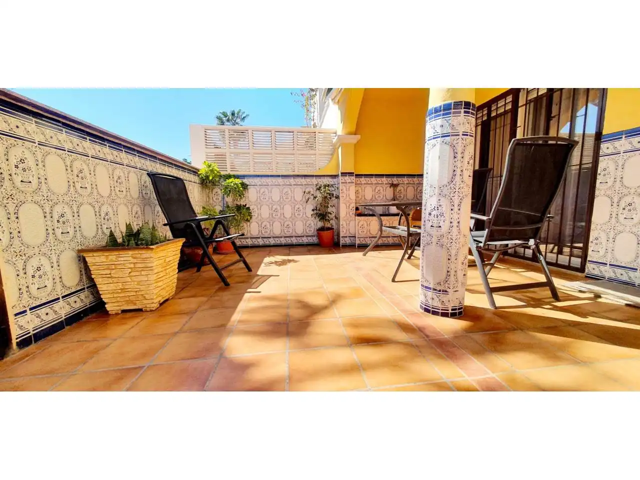 Terrace of Detached homes for sale in Roquetas de Mar  with Terrace, Furnished and Community pool